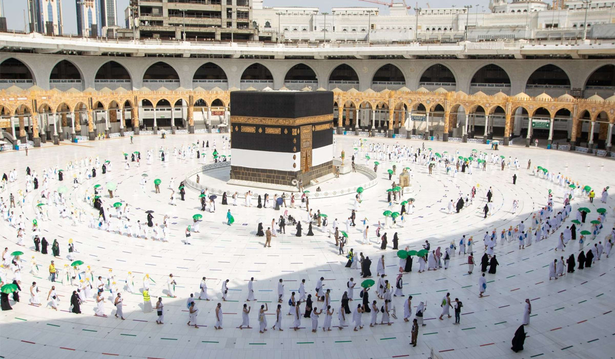 Saudi Arabia: Umrah restarts on Sunday